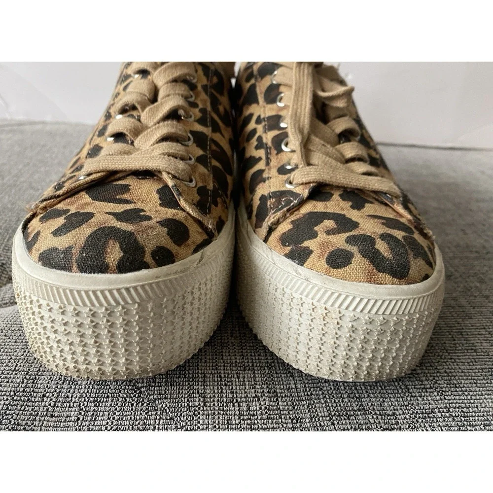 Steve Madden Women's Holmes Platform Leopard Print Sneaker. Size 8.5 - Picture 5 of 7